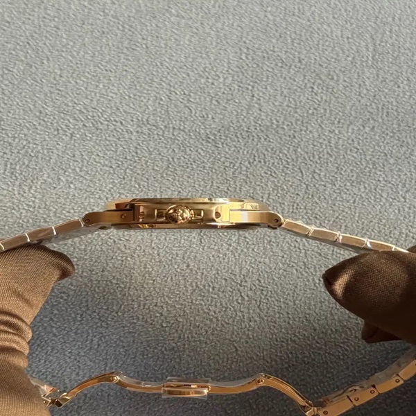 Patek Philippe Nautilus 5712/1R-001 Super master premium 1:1