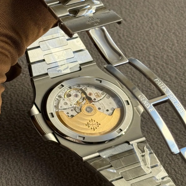 Patek Philippe Nautilus 5711/1A-010 Super master premium 1:1