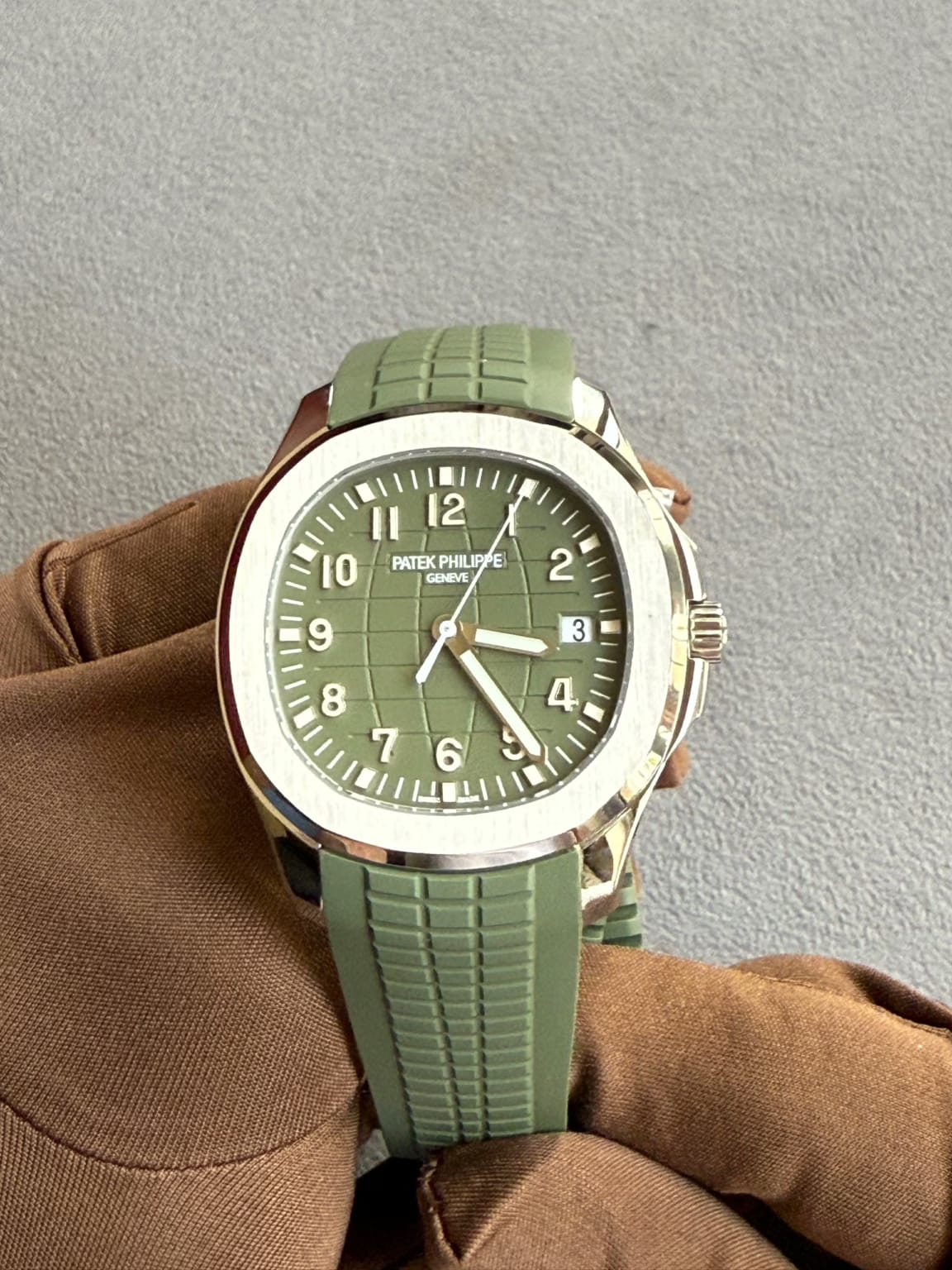 Patek Philippe Aquanaut Khaki Super master premium 1:1