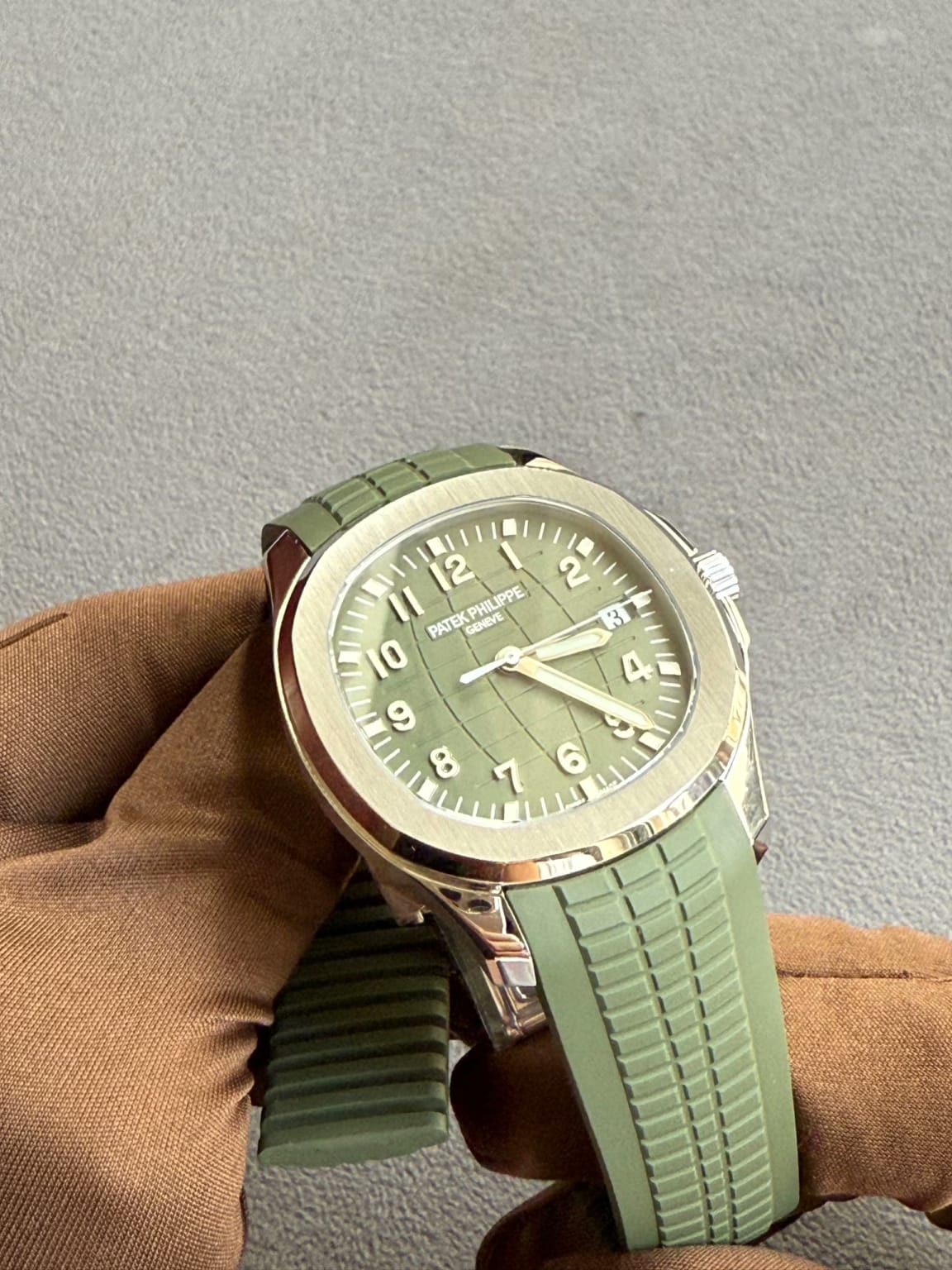 Patek Philippe Aquanaut Khaki Super master premium 1:1