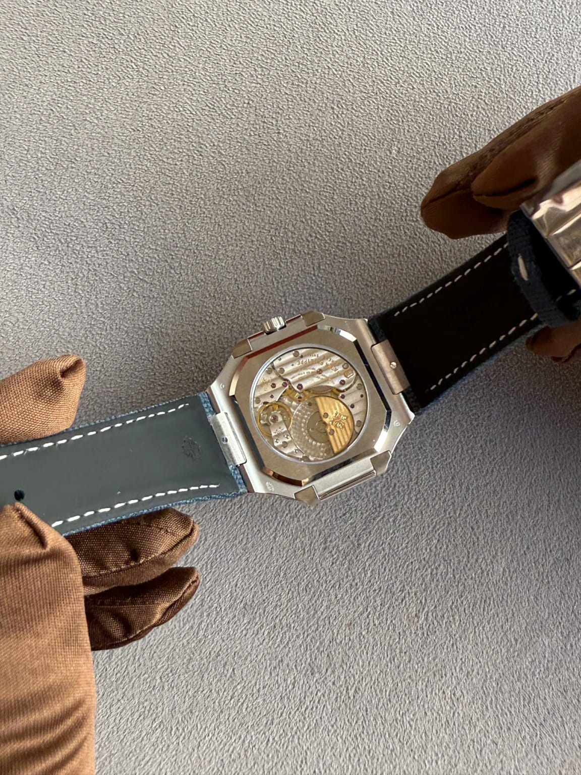 Patek Philippe Cubitus 5822P-001 Platinum Blue Dial Moon Phase(2024)