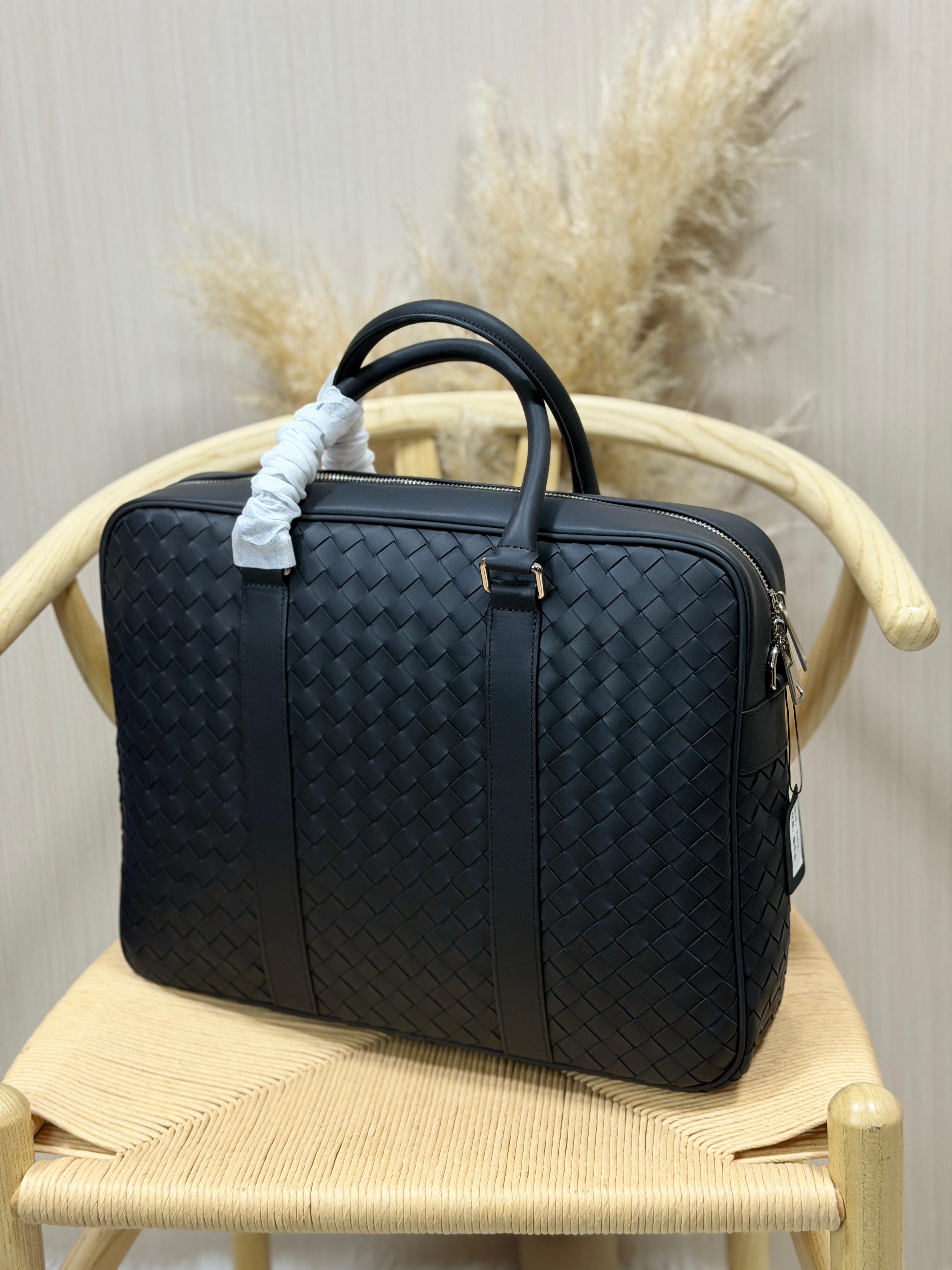 BOTTEGA VENETA Laptop bag Super master quality 1:1